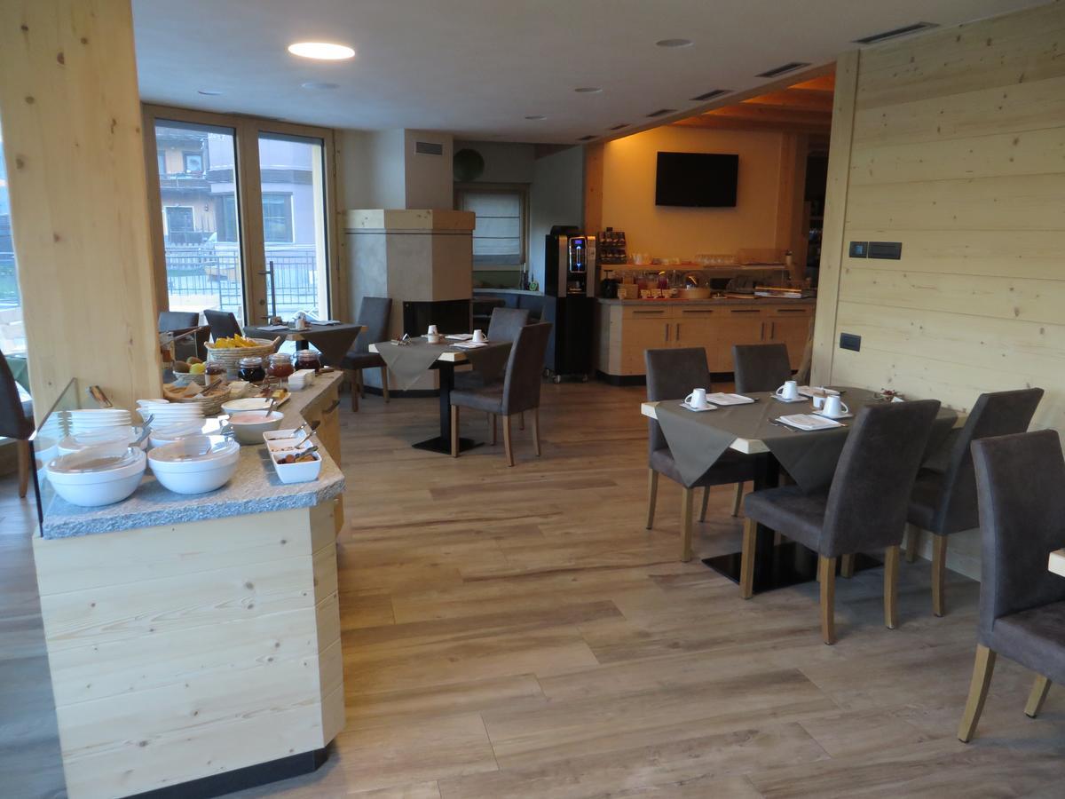 B&B Ecohotel Chalet Des Alpes Livigno Zewnętrze zdjęcie