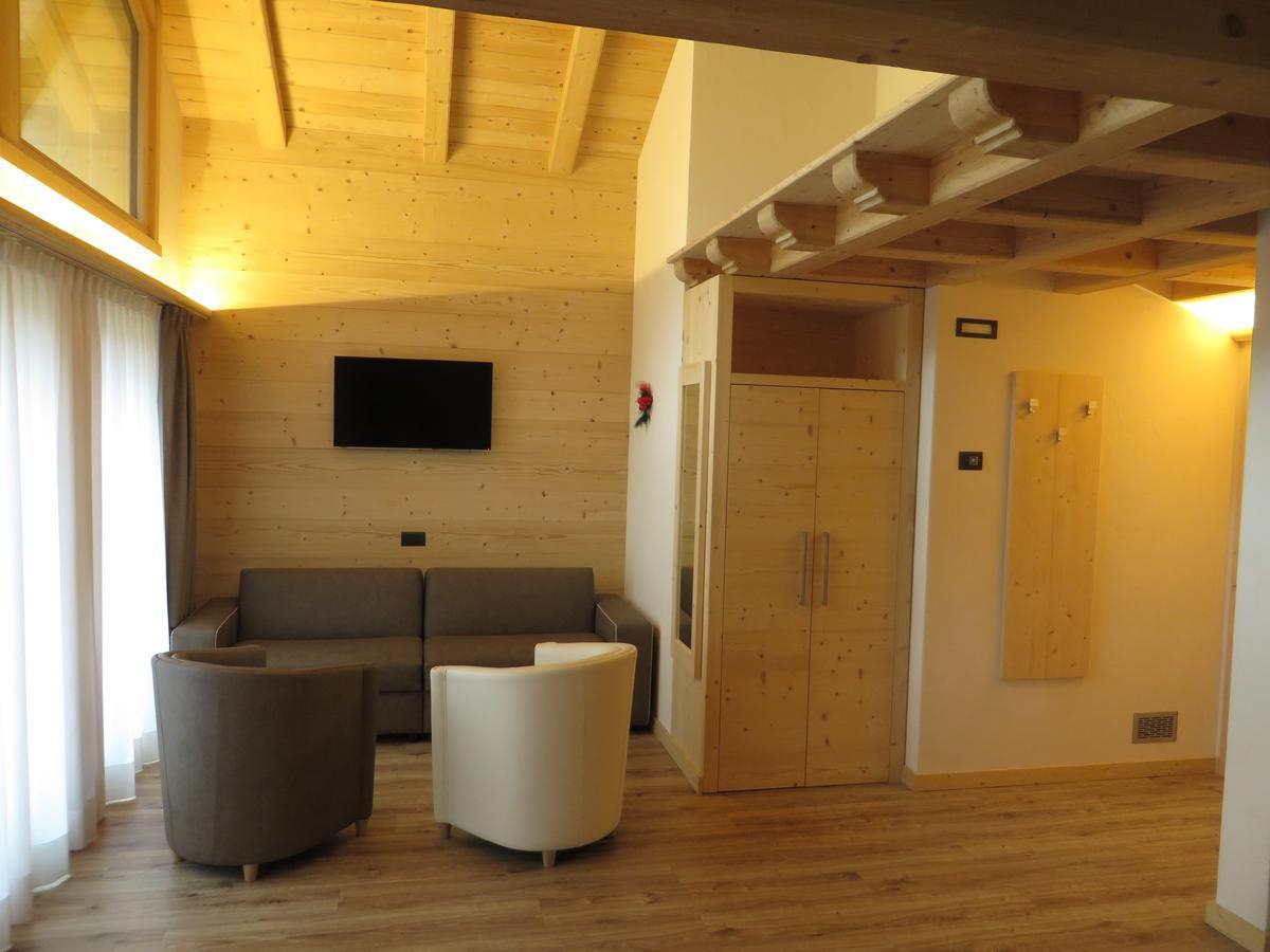B&B Ecohotel Chalet Des Alpes Livigno Zewnętrze zdjęcie
