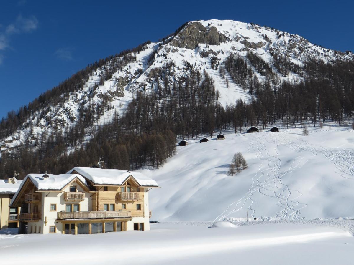 B&B Ecohotel Chalet Des Alpes Livigno Zewnętrze zdjęcie
